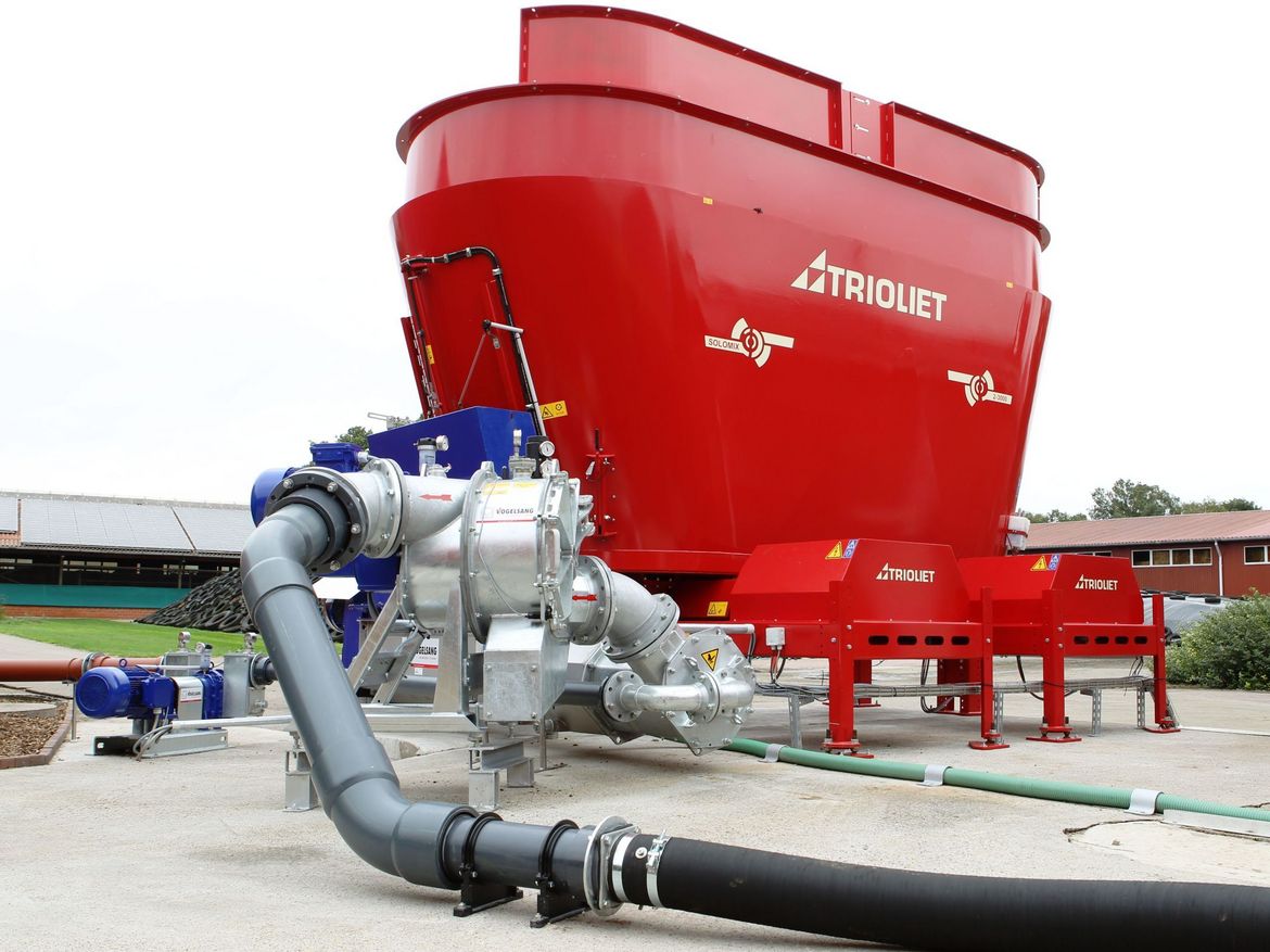 Generate-power-by-using-a-stationary-feeding-system-for-biogas
