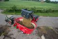 mixer wagon with shear grab