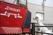 Triomatic T30, feeding robot