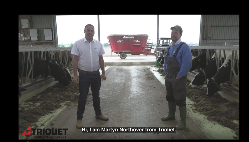 [Translate to English INT:] compact-feeding cows-uk-diet feeder
